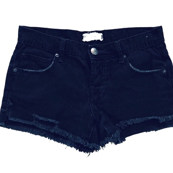 Free People Women’s Black Cut Off Shorts 25 Stretch Denim - Picture 2 of 4